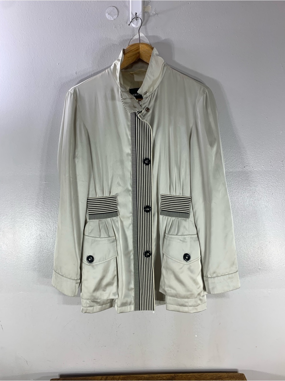 Vintage Giorgio Armani Silk jacket made in Italy Ivory Black Trim Luxury Womens